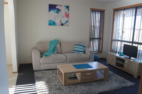 Modern 2 Bedroom Appartment - VIC Tourism 0