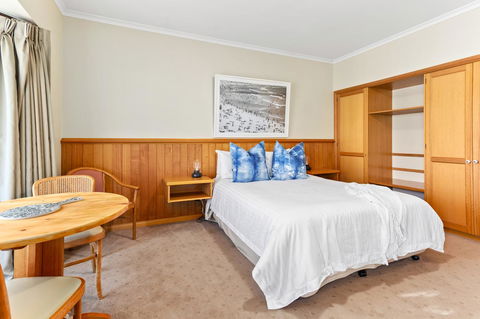 Anabel\'s Of Scottsdale - VIC Tourism 24
