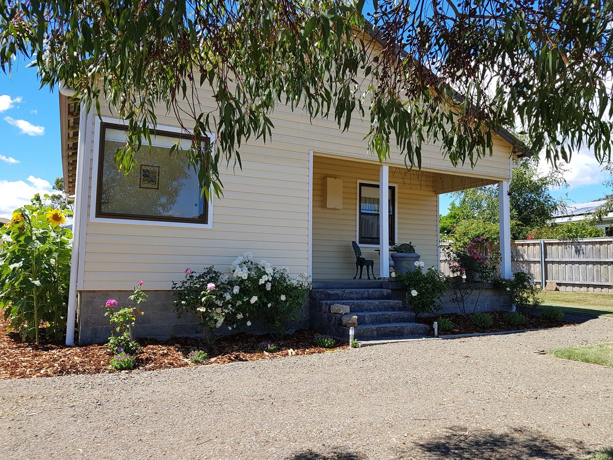 Strathblane TAS VIC Tourism