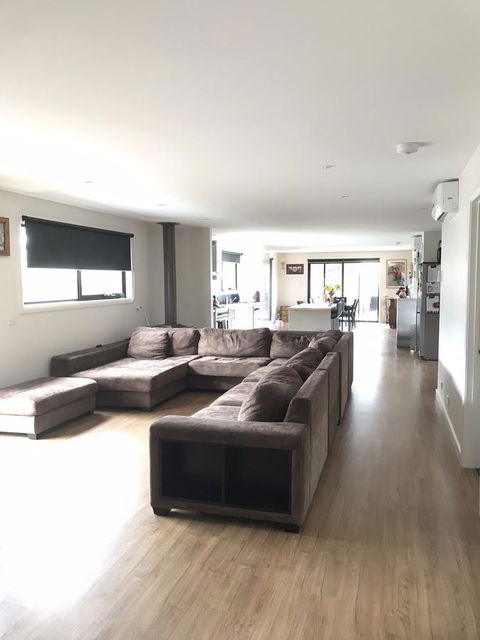 Georges Bay Apartments - VIC Tourism 9