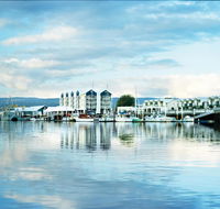 Peppers Seaport Hotel - VIC Tourism