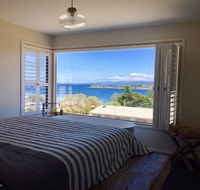 Couples getaway on Bruny Island - VIC Tourism