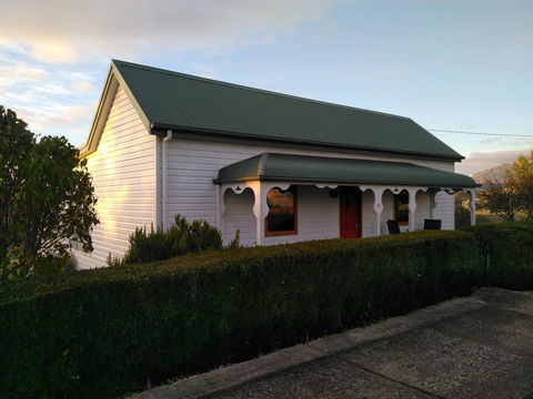 Grace Cottage - VIC Tourism 7