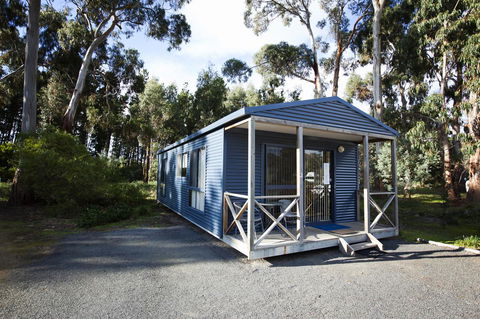 Seven Mile Beach Cabin And Caravan Park - VIC Tourism 2