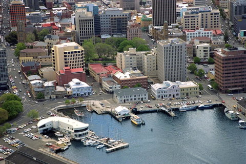Hobart Waterfront Apartments - VIC Tourism 6