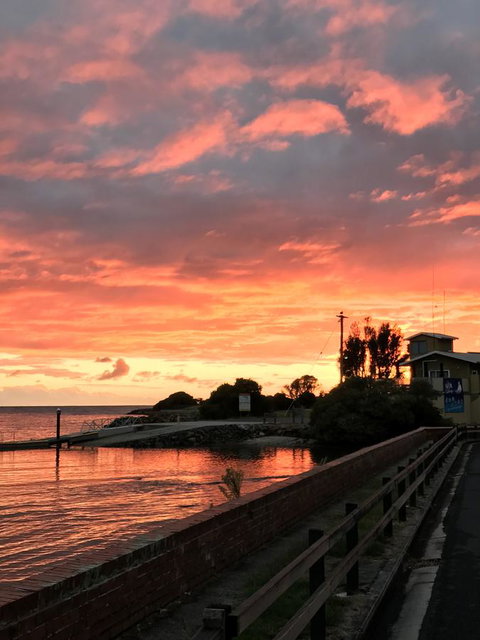 The Waterfront Wynyard - VIC Tourism 18