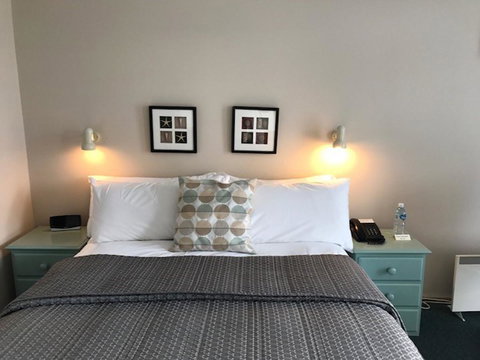 The Waterfront Wynyard - VIC Tourism 29