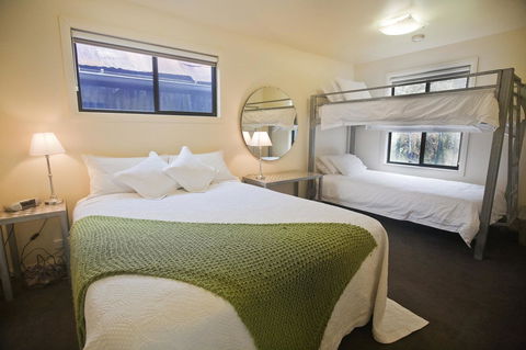 Tyenna River Cottages - VIC Tourism 12