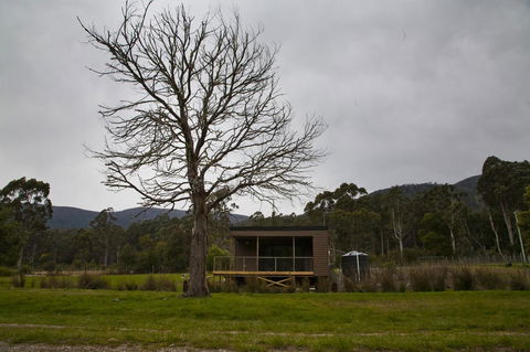 Tyenna River Cottages - VIC Tourism 23