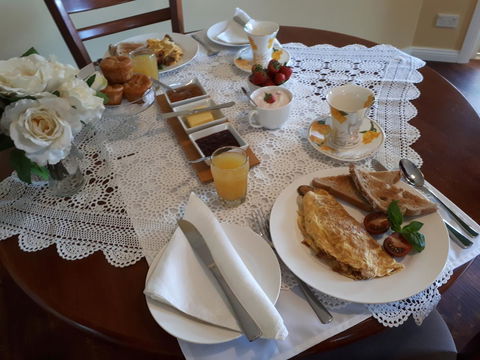 Robin\'s Nest B&B - VIC Tourism 1