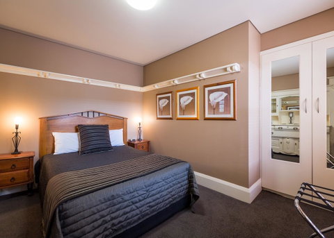 Graham Apartments - VIC Tourism 39