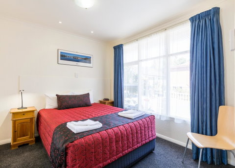 Graham Apartments - VIC Tourism 30