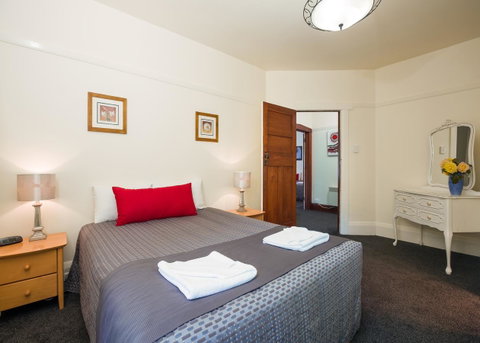 Graham Apartments - VIC Tourism 27
