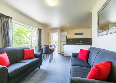 Graham Apartments - VIC Tourism 18