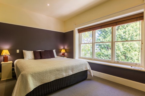 Graham Apartments - VIC Tourism 35