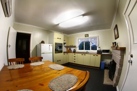 Maydena Chalet - VIC Tourism 9