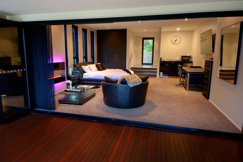 Amare Beachside Luxury - VIC Tourism 18