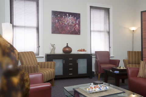 Auldington Hotel - VIC Tourism 25