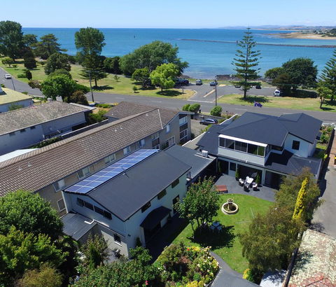 Birchwood On The River - Devonport, Tasmania - Self-Contained And Self-Catering Accommodation - VIC Tourism 9