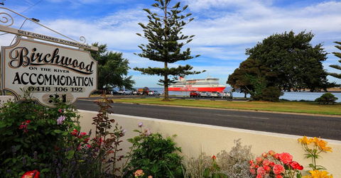 Birchwood On The River - Devonport, Tasmania - Self-Contained And Self-Catering Accommodation - VIC Tourism 0