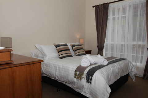 House On The Hill Bed And Breakfast - VIC Tourism 44