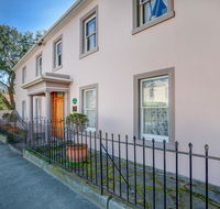 Maison del Mar - VIC Tourism