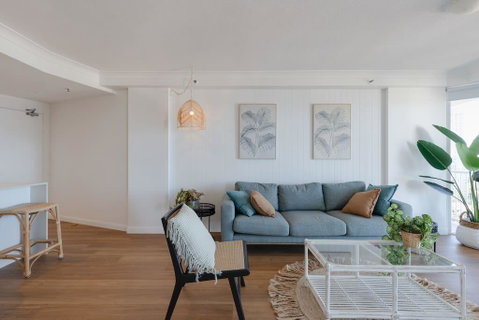 NEW Beautiful 1 Bedroom Beach Views Broadbeach - VIC Tourism 1