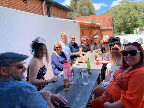 New Cornwall Hotel - VIC Tourism 1