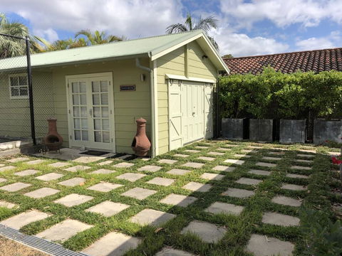 NEW: Tranquil Retreat -The Barn House Ingleside, Northern Beaches - VIC Tourism 0