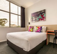 Nightcap at Ashley Hotel - VIC Tourism