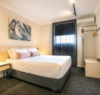 Nightcap at Hendon Hotel - VIC Tourism