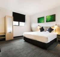 Nightcap at St Albans Hotel - VIC Tourism