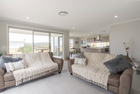 Nikkinba House - Beach Home - Dream Holiday - VIC Tourism 3