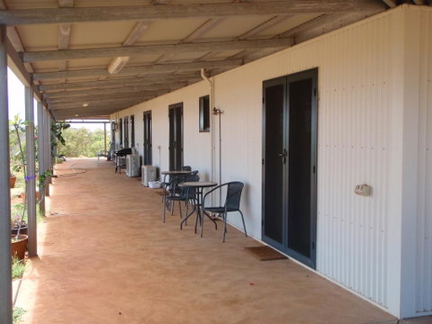 Ningaloo Bed And Breakfast - VIC Tourism 3