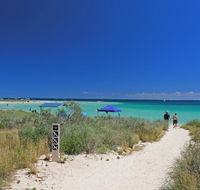 Ningaloo Coral Bay Backpackers - VIC Tourism