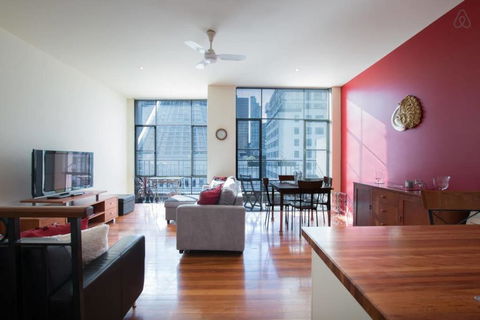 Noah - Central City Location With Views & Parking - VIC Tourism 0