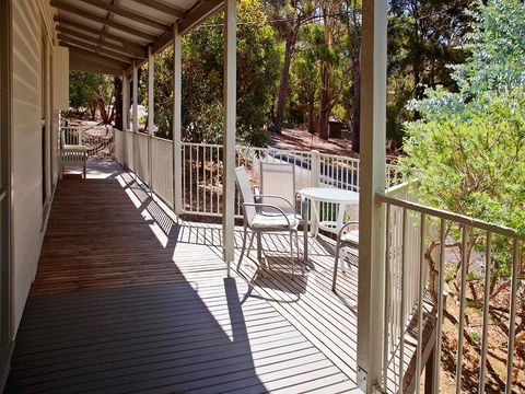 Noonameena Cottage - VIC Tourism 0
