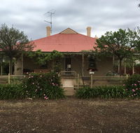 Oakwood Cottage - VIC Tourism