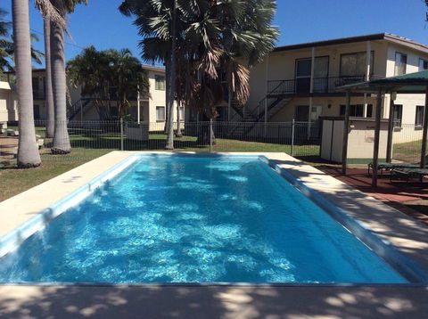 Ocean Breeze Units - VIC Tourism 0