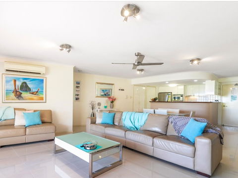 Ocean Isles Seaside Luxury - VIC Tourism 1