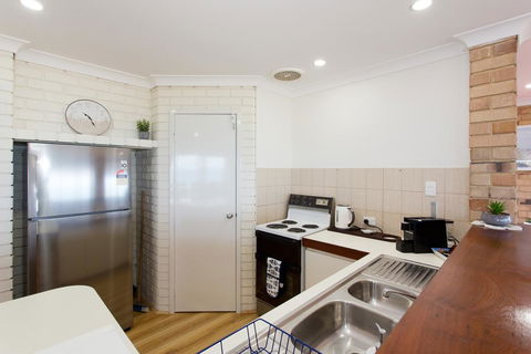 Ocean View Beach House - VIC Tourism 3