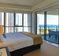 Ocean views in the heart of Broadbeach - VIC Tourism