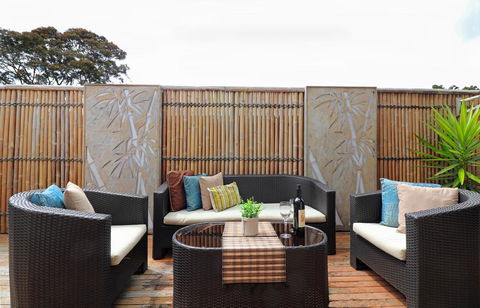 Ocean Whispers - Pets, WiFi, 300m Beach, 3 Bdrm, Linen - VIC Tourism 3