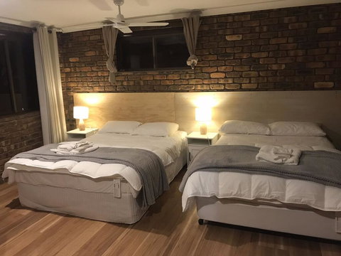 OCT Forest Lodge - VIC Tourism 0