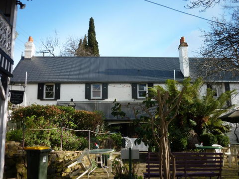 Old Colony Inn - VIC Tourism 0
