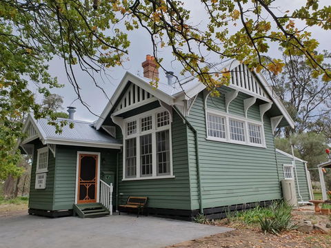 Old School B & B - VIC Tourism 1