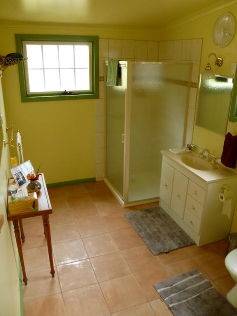 Old School B & B - VIC Tourism 2
