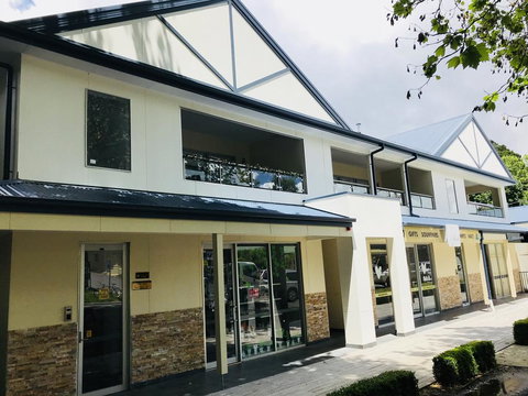 Olinda Village Apartment - A2 - VIC Tourism 3