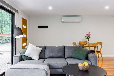 Olinda Woods Wellness Retreat - VIC Tourism 2