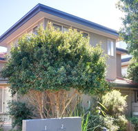 One Street Back from the Surf Beach - VIC Tourism